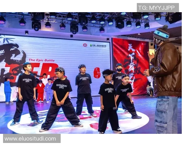 全国街舞大赛点评广州街舞队展现力量与激情的精彩表现