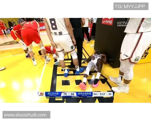 北京首钢与江苏同曦激战正酣谁能在CBA赛场上笑到最后