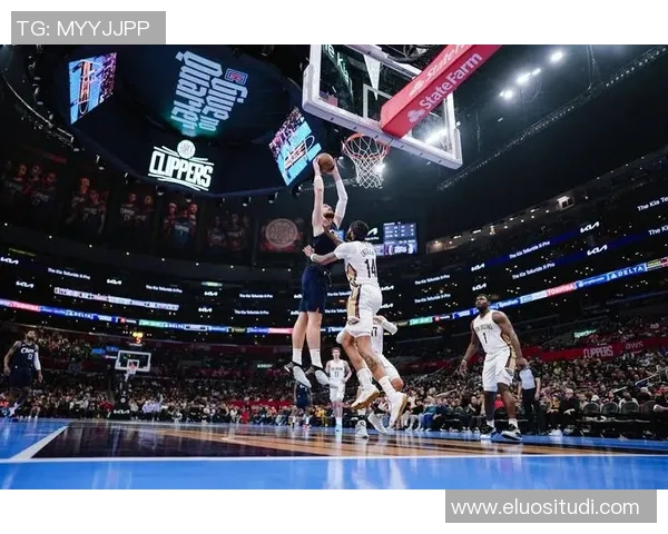 斯库特亨德森的崛起之路:从青涩新星到篮球未来的领军者